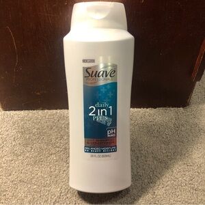 Suave Professionals Daily 2 In 1 Plus Shampoo & Conditioner pH Balanced, 28oz